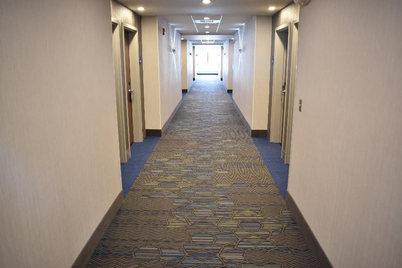 Express & - Boston South - By Ihg Randolph